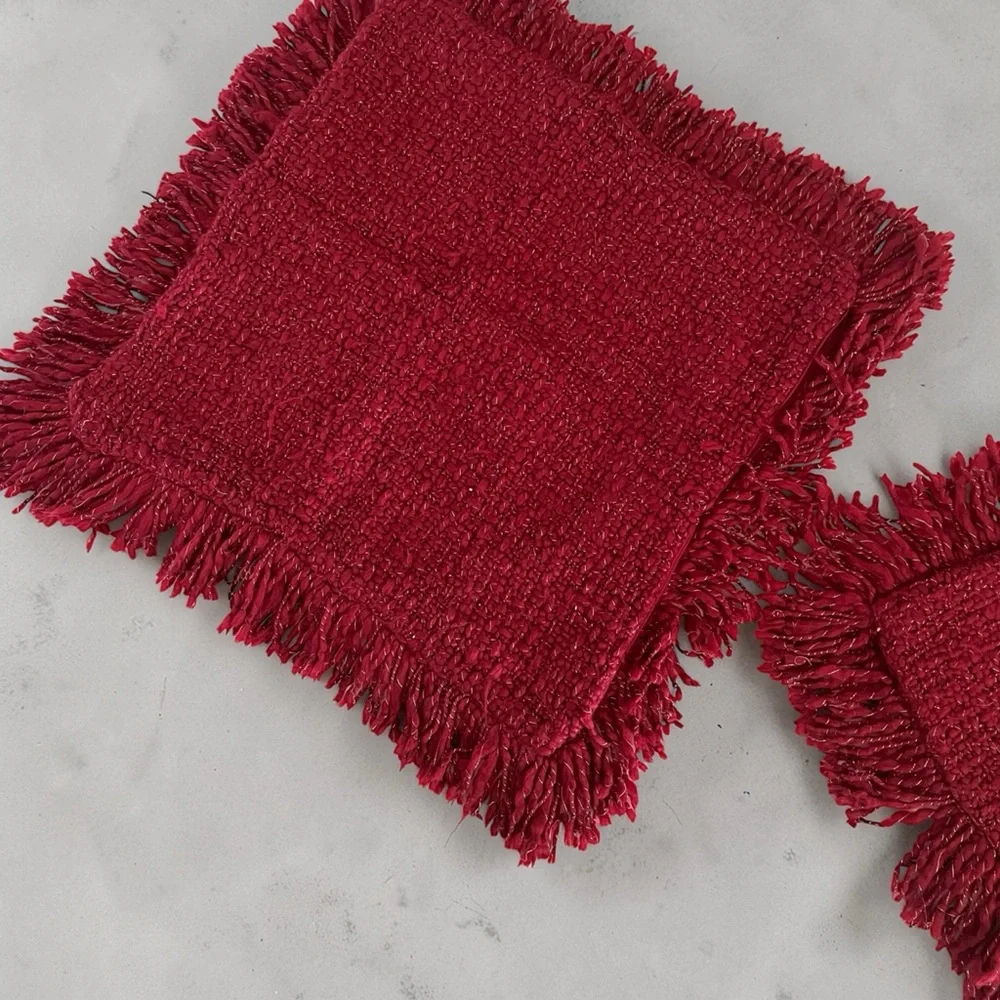 Pottery Barn 24x24 Deep Red Fringe w/ Gold Metallic Threads Pillow Cover Zipper‎